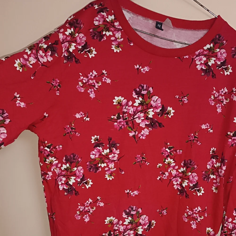 H&M Cherry Blossom Jumper - Picture 5 of 7